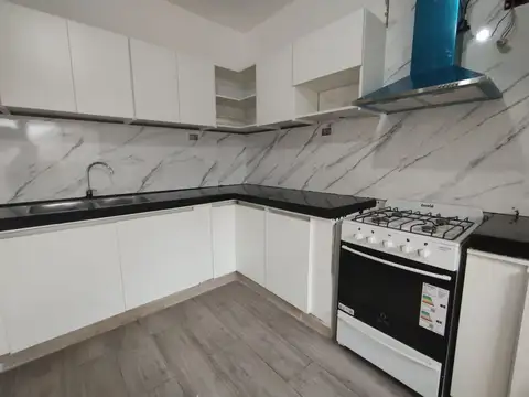 Depto Tipo Casa en Venta 44 años