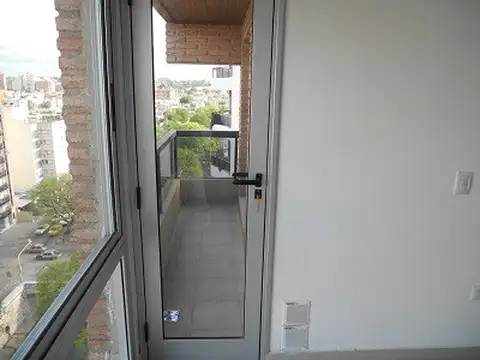 Departamento de 1 dormitorio frente a la Cañada!