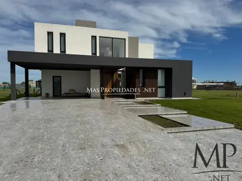 Alquiler Casa en Terralagos 4 Dormitorios Canning