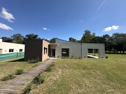 Terreno en Venta en Las Calandrias, USD 23.000