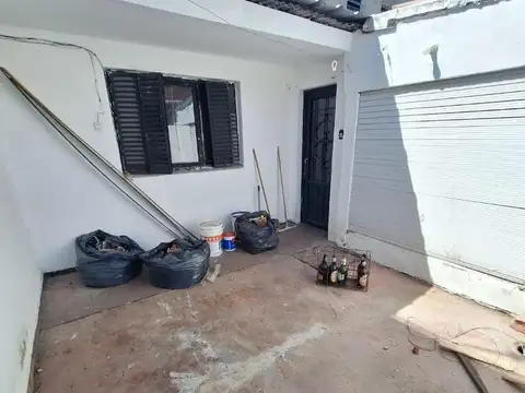 Depto Tipo Casa en Alquiler de 2 ambientes