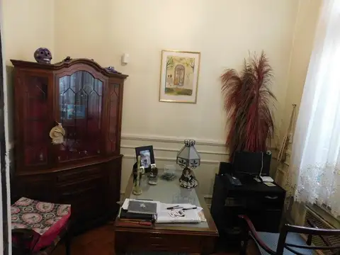 Semipiso  5 ambientes con dependencia