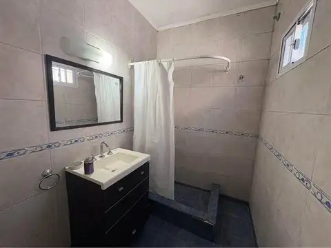 Depto Tipo Casa 2 ambientes con 1 baño