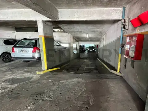 VENTA COCHERA 2 PISO, BELGRANO