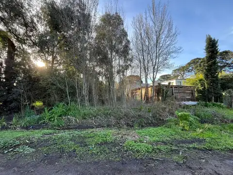 Terreno en Venta en Los Acantilados, USD 17.000