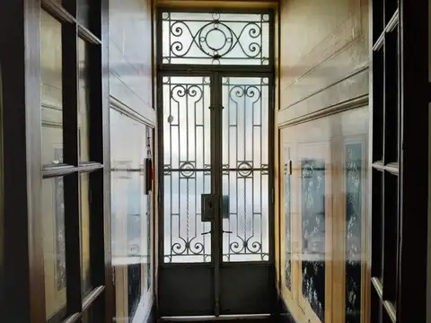 Juan José Paso 1000