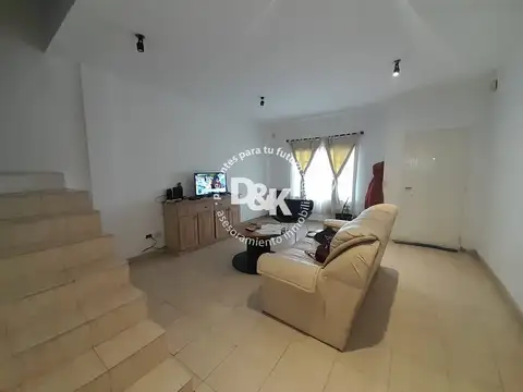 Dúplex en venta de 2 dormitorios en Los Polvorines