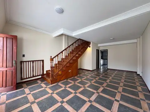 Depto Tipo Casa en Venta de 3 dormitorios