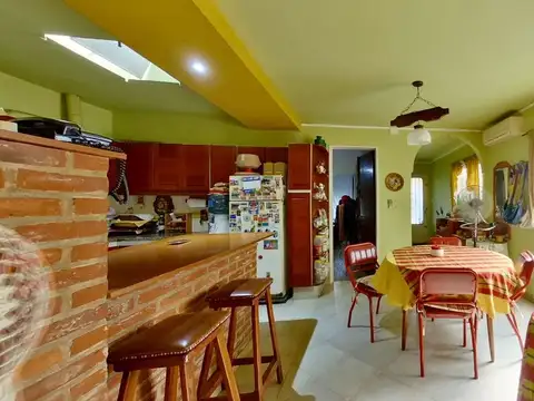 Venta/Permuta Casa 5 amb ,Stos Lugares A. CREDITO