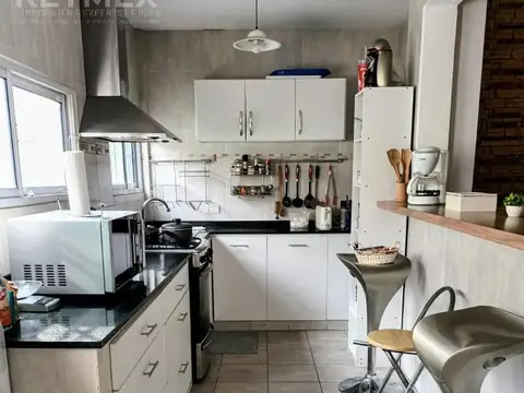 Depto Tipo Casa 4 ambientes con 1 baño