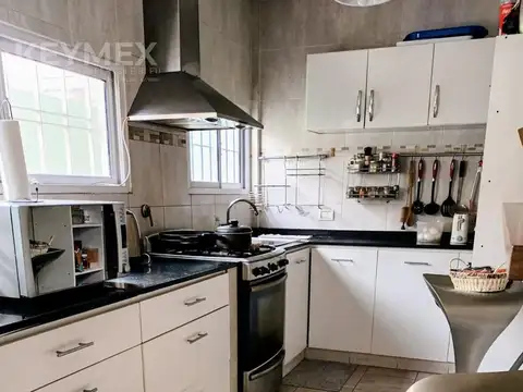 Depto Tipo Casa en Venta con 1 cocheras