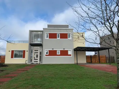 Casa en Venta de 4 dormitorios