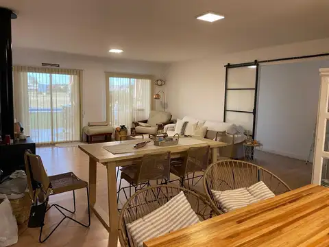 Casa en Venta en Carlos Spegazzini, USD 125.000