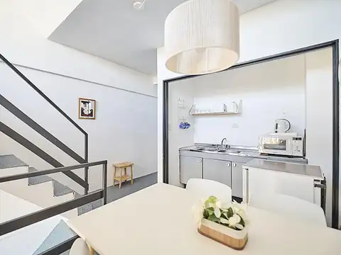 Santa Fe Av. al 1700