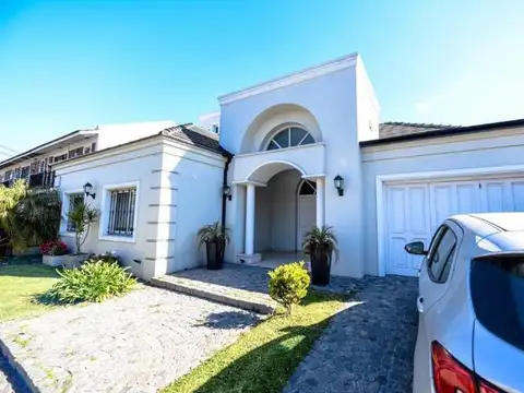 Chalet en Venta en Berazategui Oeste