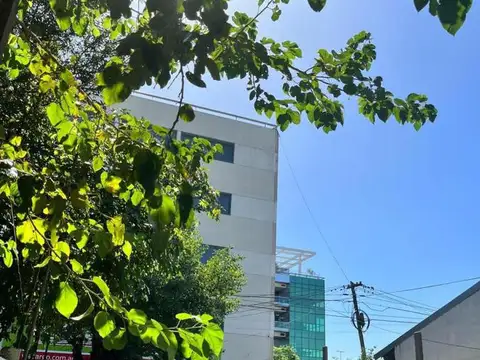 VENTA LOTE C/ MEJORAS EXCELENTE UBICACION G. BOURG