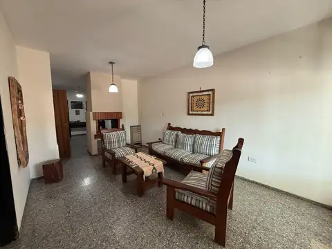 Casa en Venta en Santa Rosa, USD 130.000