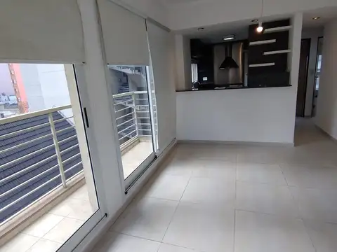 Domingo F Sarmiento 220 , Piso 3