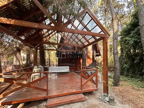 Complejo de Cabañas sobre Lote Comercial