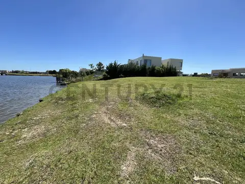 Terreno en Venta en San Sebastian, USD 73.000