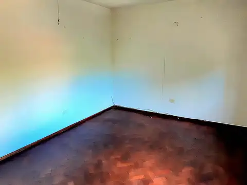 Constitución 800, Piso 2