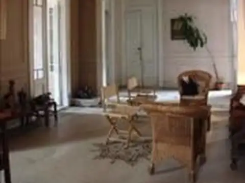 Departamento en Venta de 7 ambientes