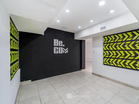 Oficina en Alquiler al Noreste