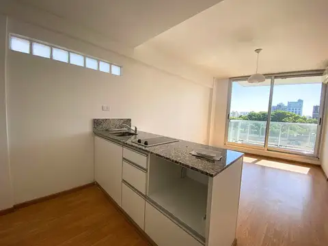 Alquiler San Telmo Monoambiente luminoso Balcón