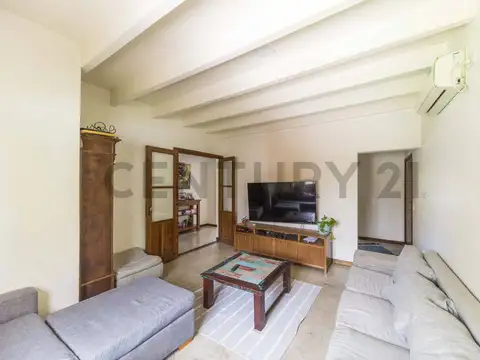 Casa en Venta 4 ambientes Bella Vista