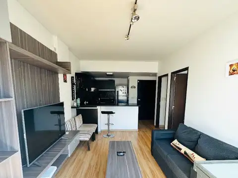 Departamento en Alquiler con 1 cocheras
