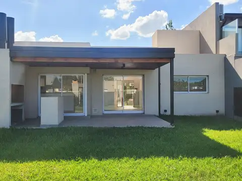 Casa en  Tierra de Sueños 2