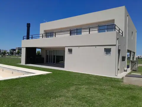 Casa en Riberas