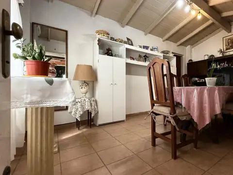 Casa en Venta en Garin-Centro, USD 105.000