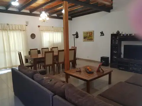 Casa - Zarate