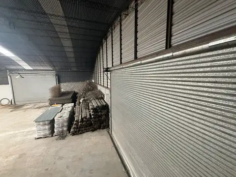 ALQUILER GALPON C/HABILITACION COMERCIAL, ESCOBAR.