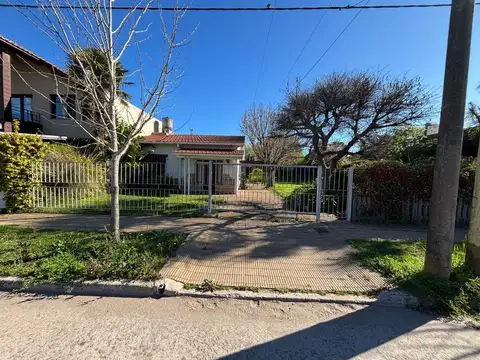 CASA + DPT VENTA NECOCHEA, JARDÍN ZONA INTERMEDIA