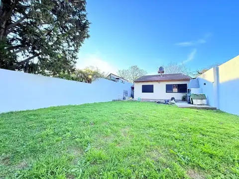 Casa en Venta con 4 cocheras