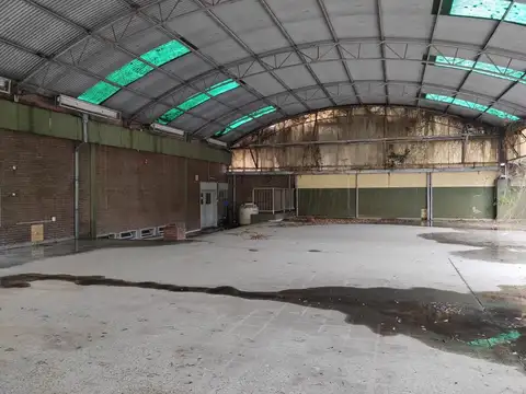 Local en Venta 50 años