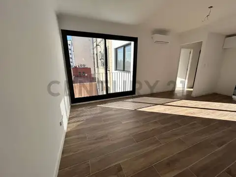 VENTA DEPARTAMENTO 3 AMBIENTES C/COCHERA A ESTRENAR