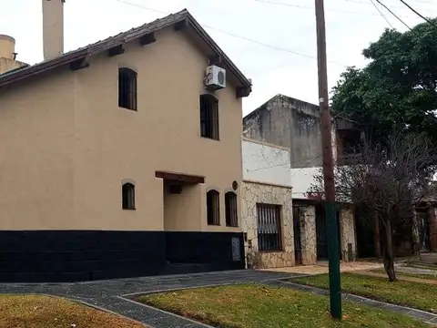 Casa en Venta en Banfield, USD 170.000