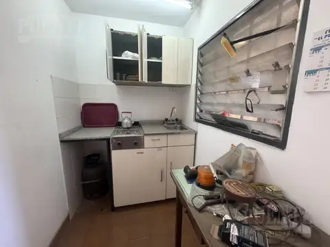 Galpon en Venta 46  mts Fondo