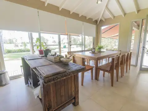 Casa en Venta en Countries y Barrios Cerrados en San Vicente, USD 399.000