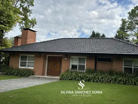 Casa en Alquiler en Country Club Los Cardales, USD 1.300