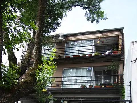 Moreno al 800 entre Nicolas Avellaneda y Jacinto Diaz