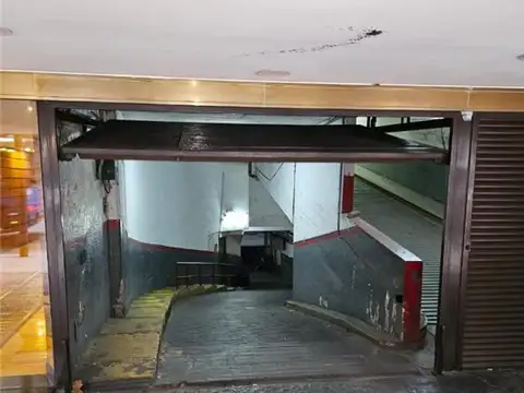 Cochera en Venta para coche grande