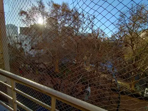 APTO PROFESIONAL O CONSULTORIO EN VENTA BALVANERA