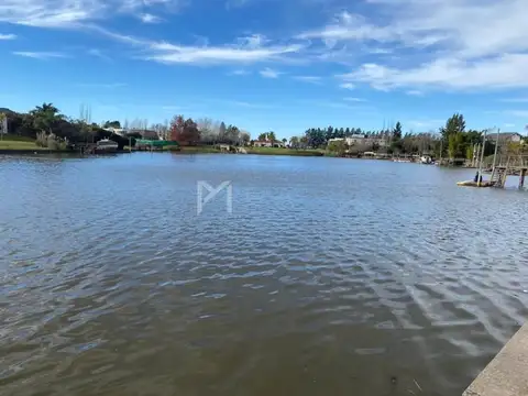 Terreno en Venta de 1058,0 m2