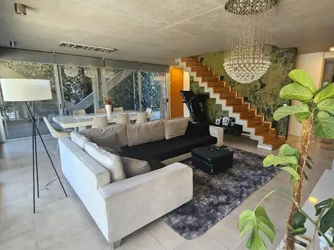 VENTA CASA 4 AMB APTA CRÉDITO HARAS MARIA VICTORIA