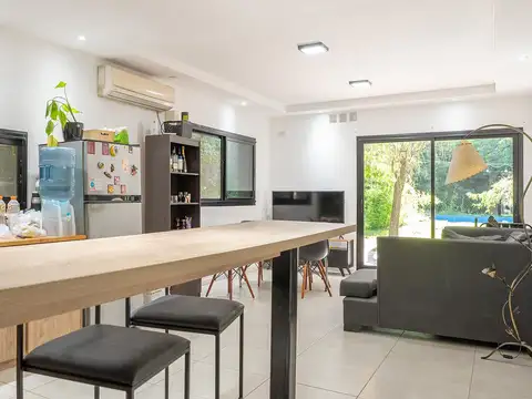 Casa en Venta en Roldan, USD 190.000