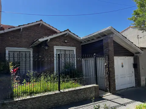 Casa en venta en Olivos Maipu/Uzal
